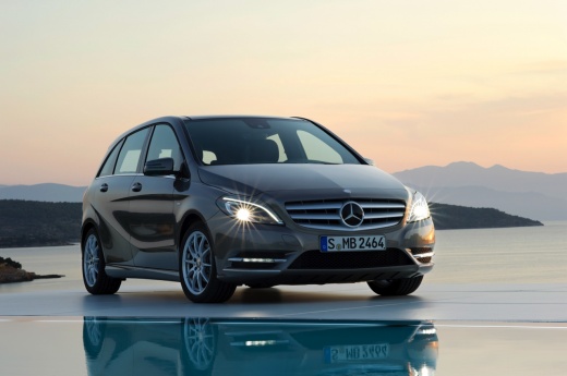 MERCEDES CLASSE B BATTERIA SCARICA